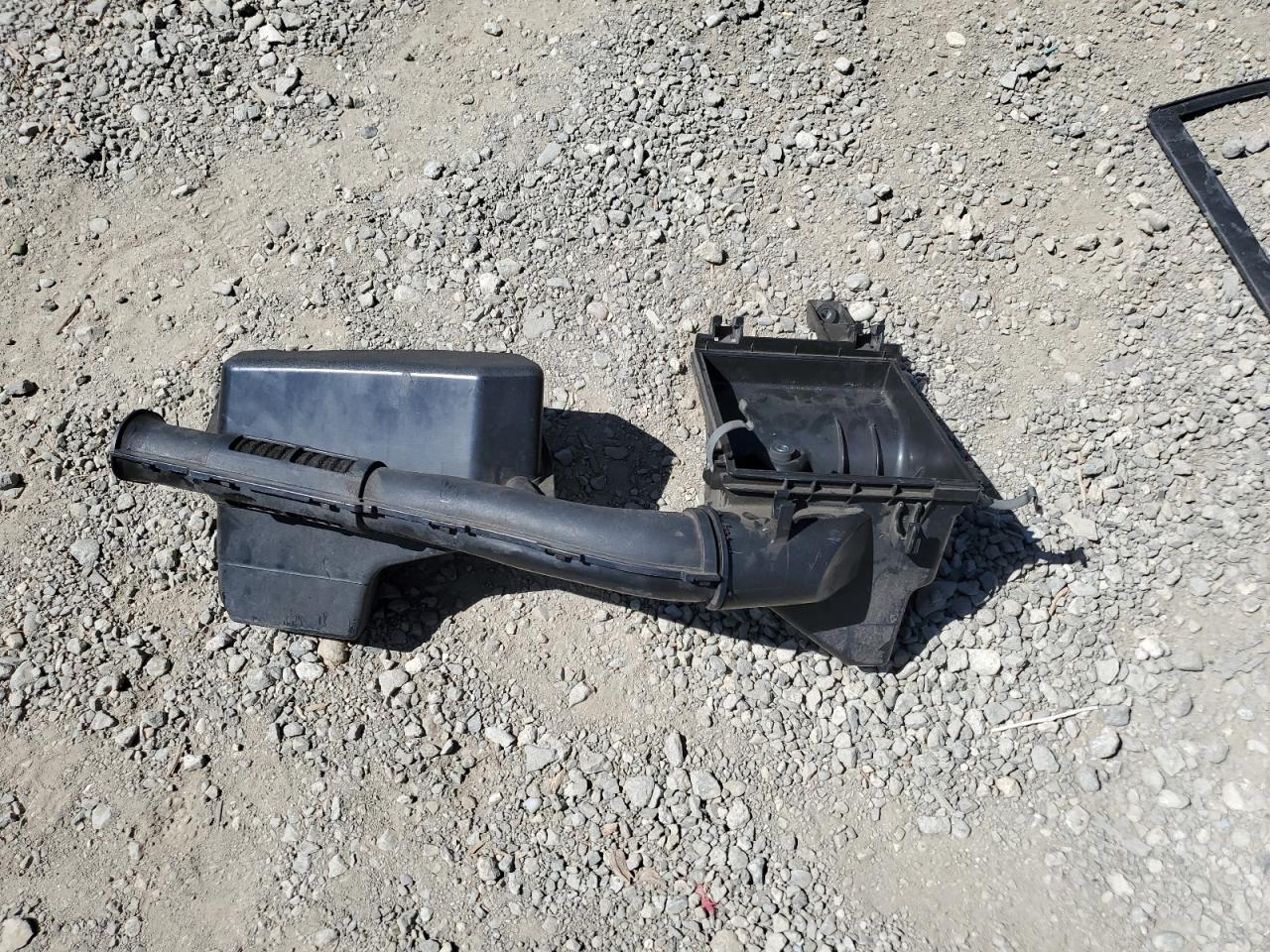 Toyota Prius Image 12