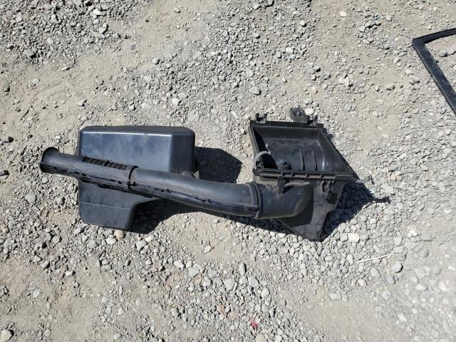 Toyota Prius Image 12