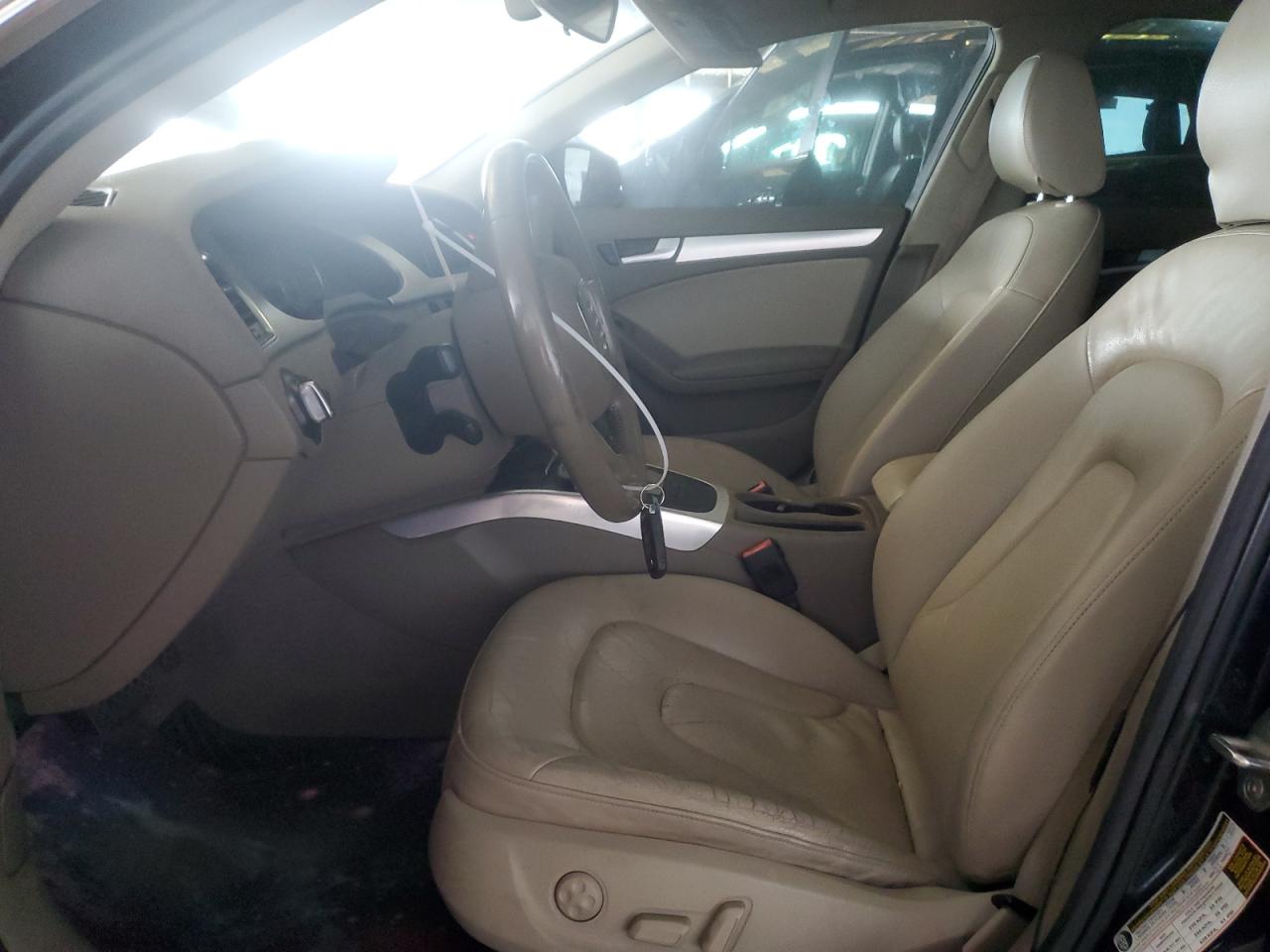 Audi A4 Premium Image 6