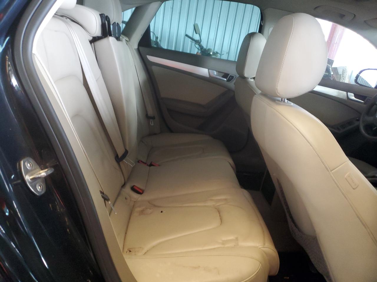 Audi A4 Premium Image 11