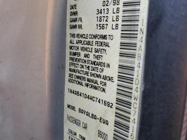 Nissan Sentra E Image 11