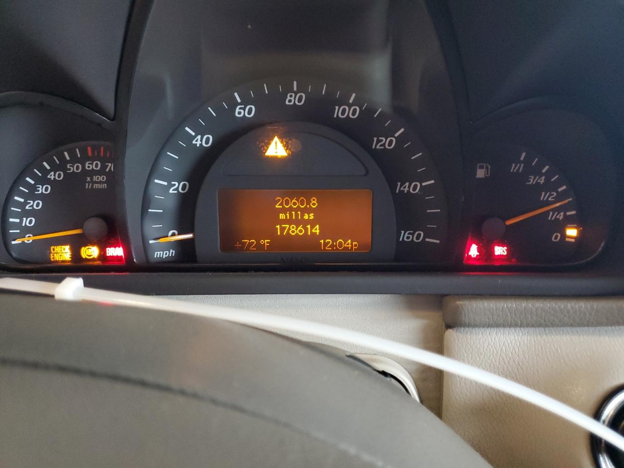 Mercedes-Benz C-Class 230k Sport Coupe Image 11