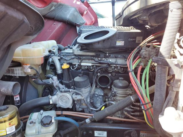 Freightliner Cascadia 1 Image 8