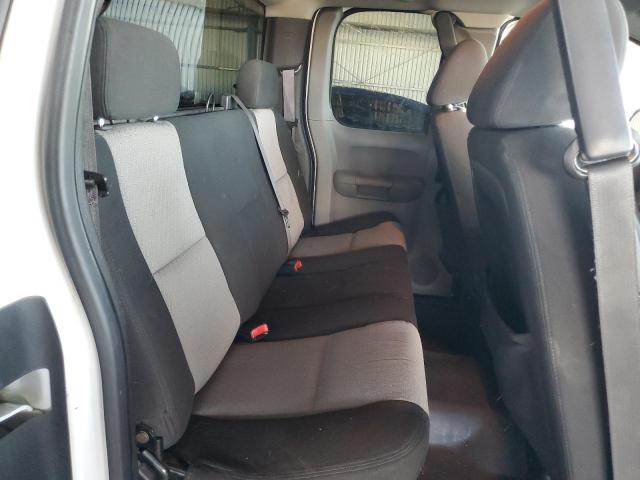 Chevrolet Silverado C1500 Image 6