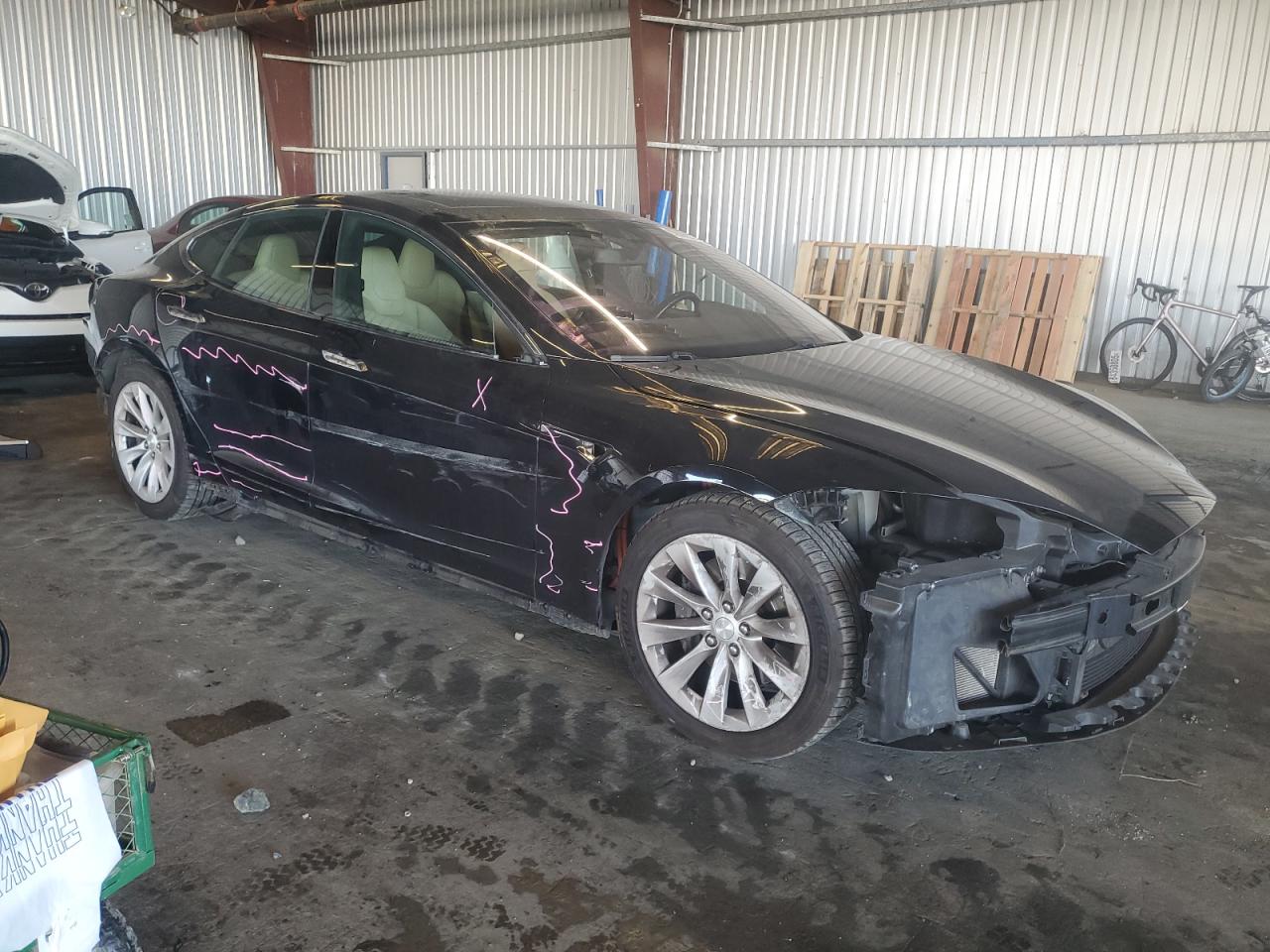 Tesla Model S Image 8