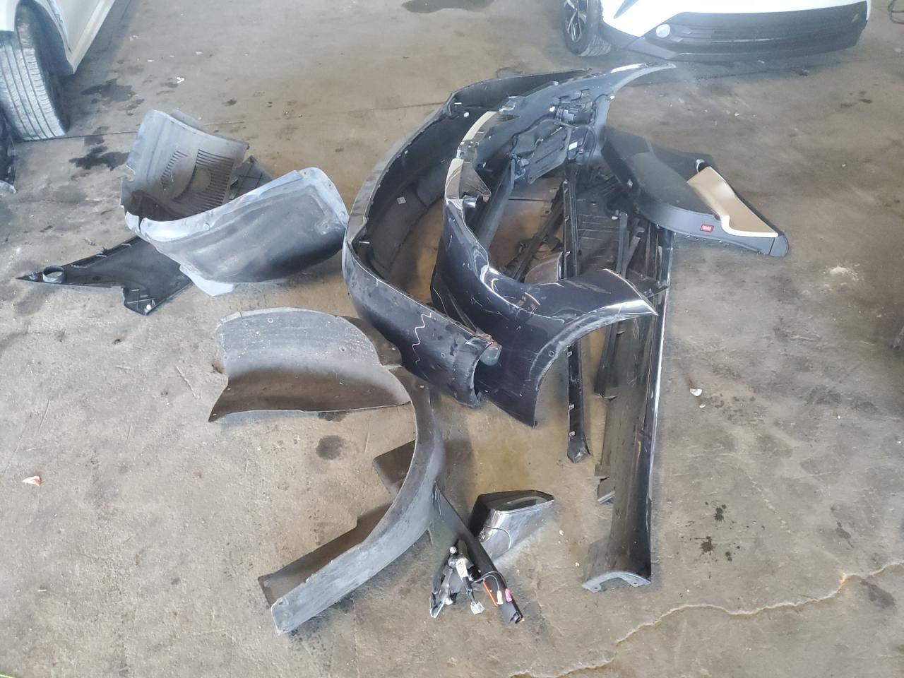 Tesla Model S Image 11