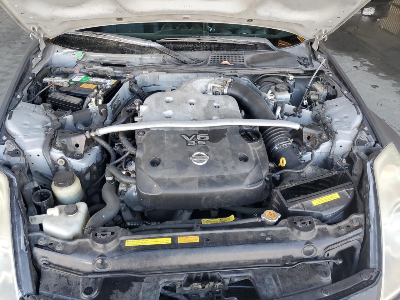 Nissan 350Z Roadster Image 11