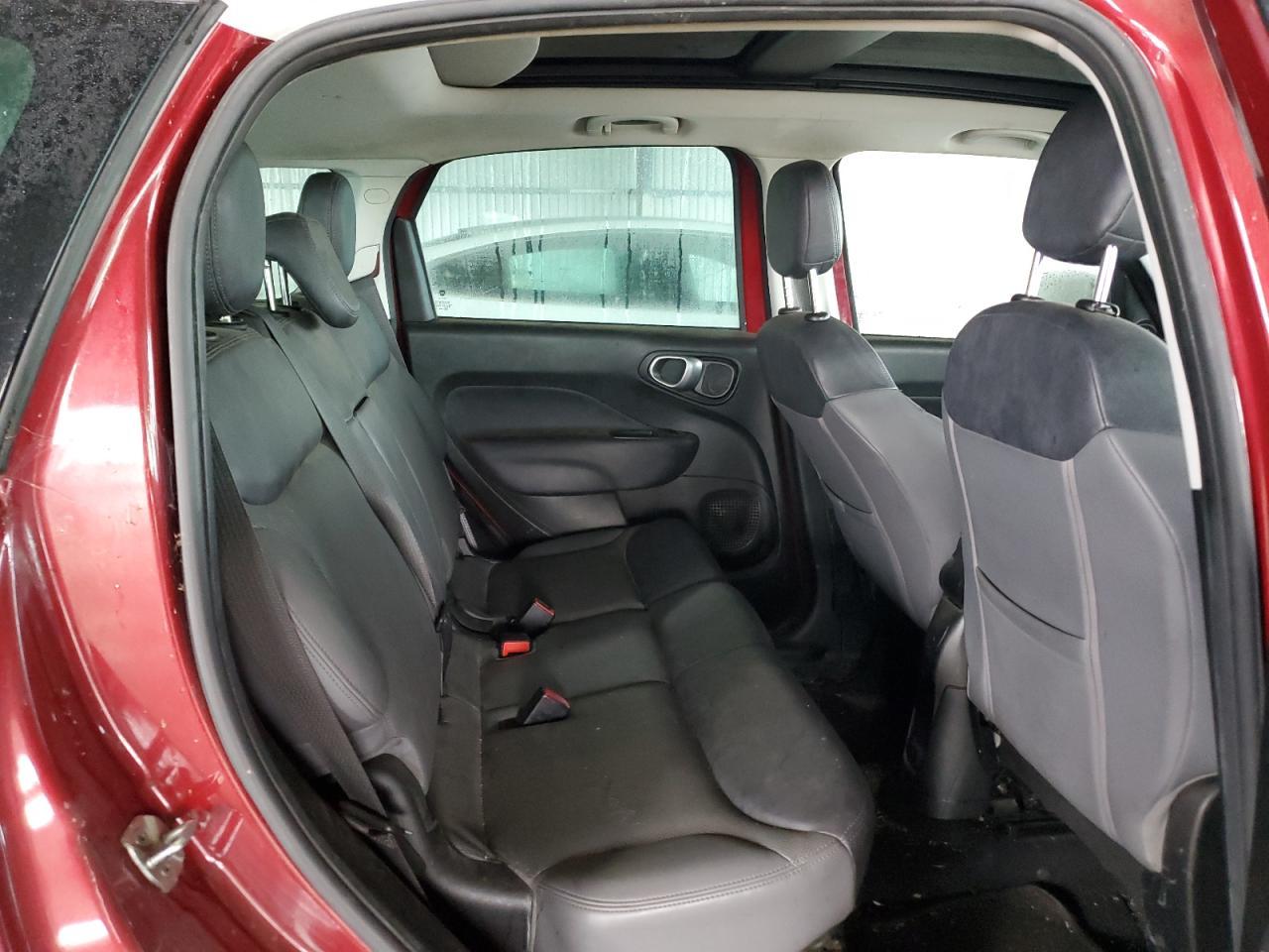 FIAT 500 Lounge Image 6