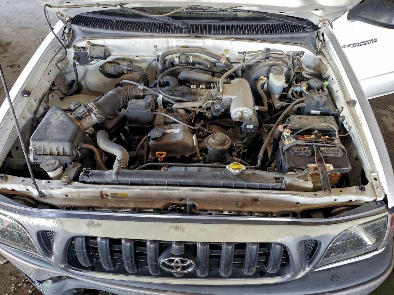 Toyota Tacoma Image 5