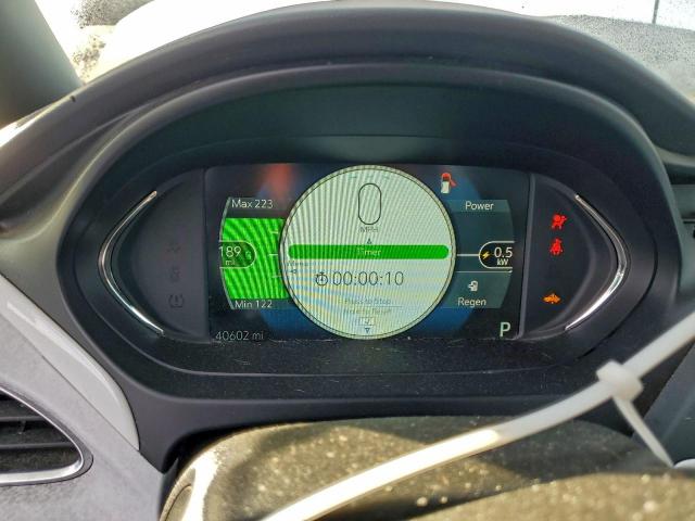 Chevrolet Bolt Premier Image 7