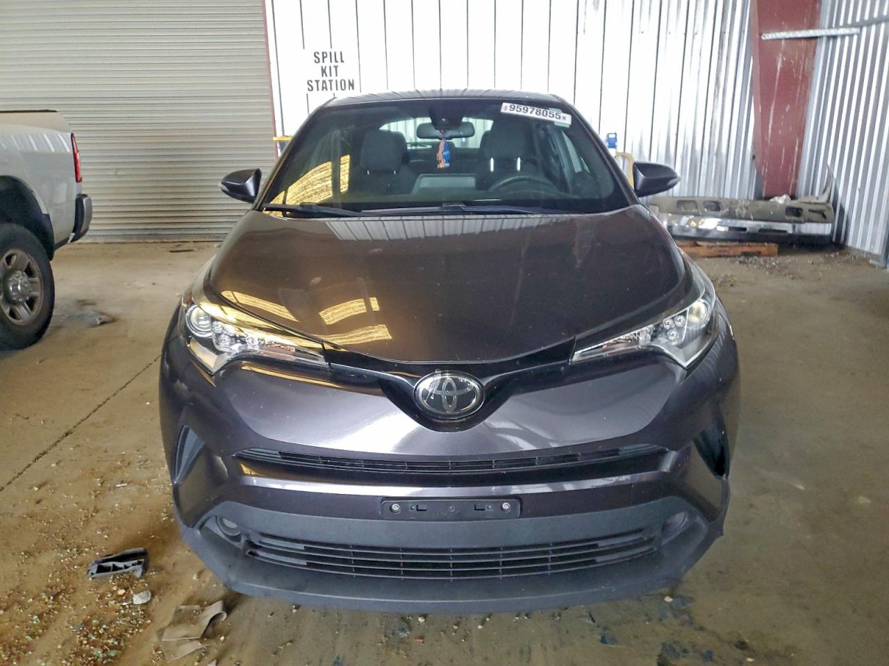 Toyota C-HR Xle Image 3