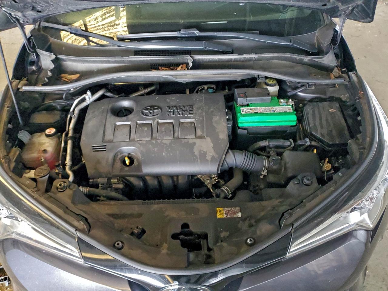 Toyota C-HR Xle Image 10