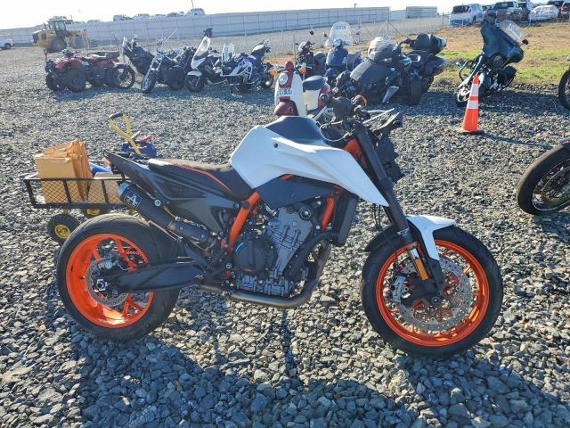  Salvage KTM 890 Duke R