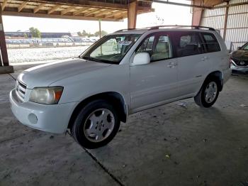  Salvage Toyota Highlander