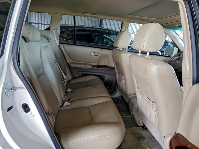 Toyota Highlander Sport Image 7