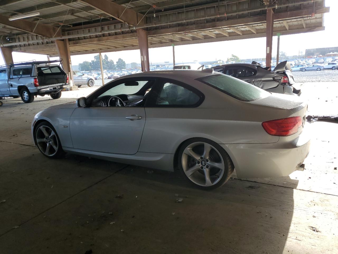 BMW 3 Series I Image 5