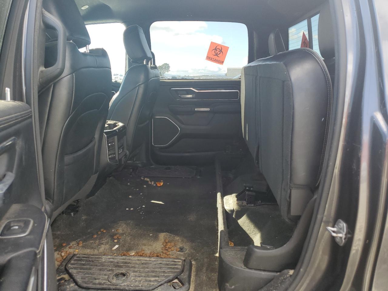 Ram 1500 Laramie Image 4