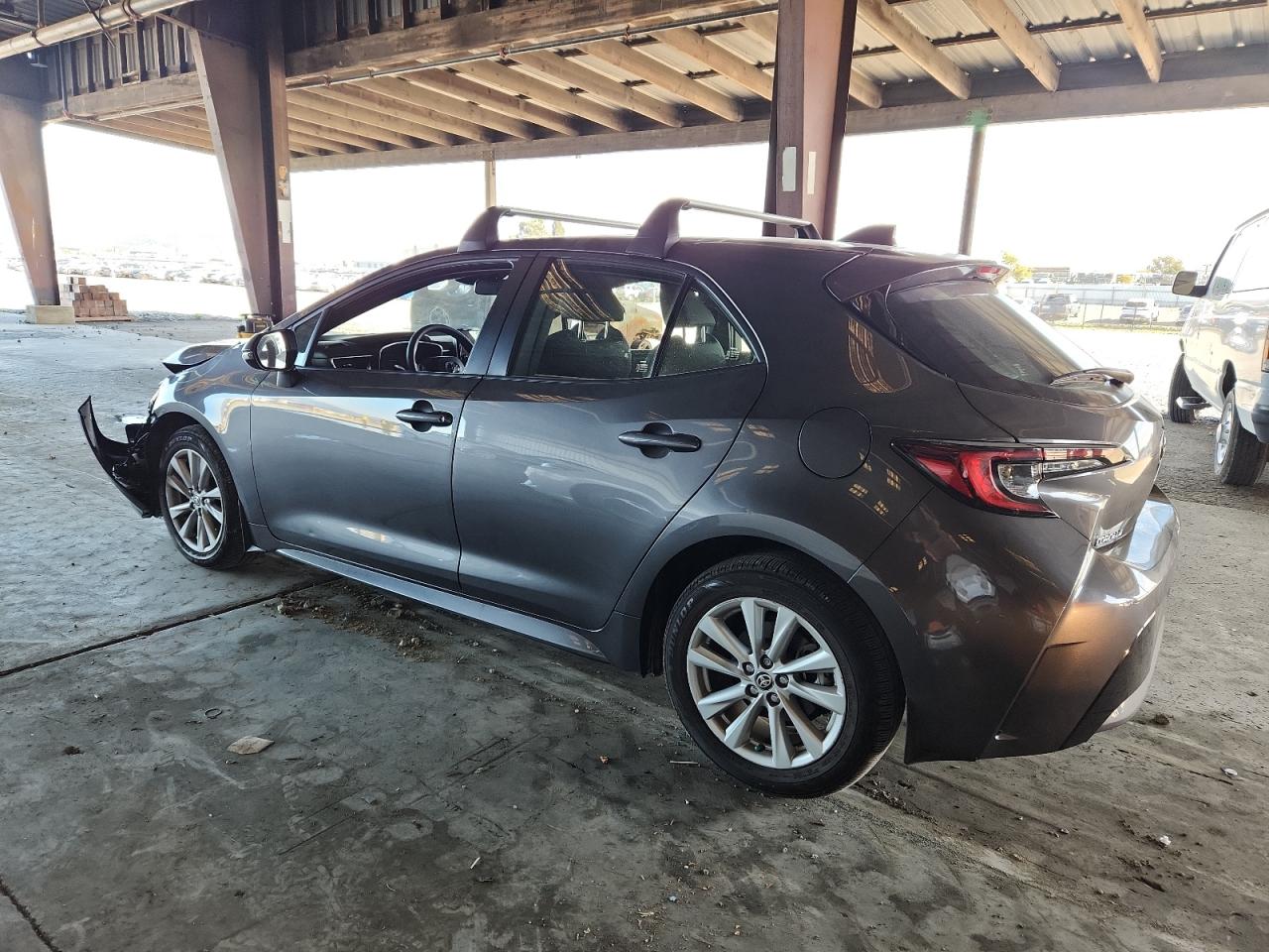 Toyota Corolla Se Image 3