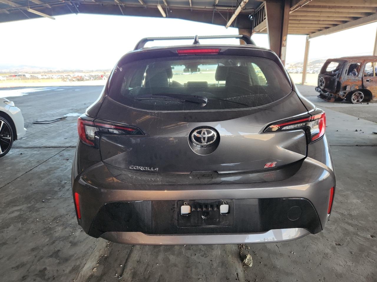 Toyota Corolla Se Image 5