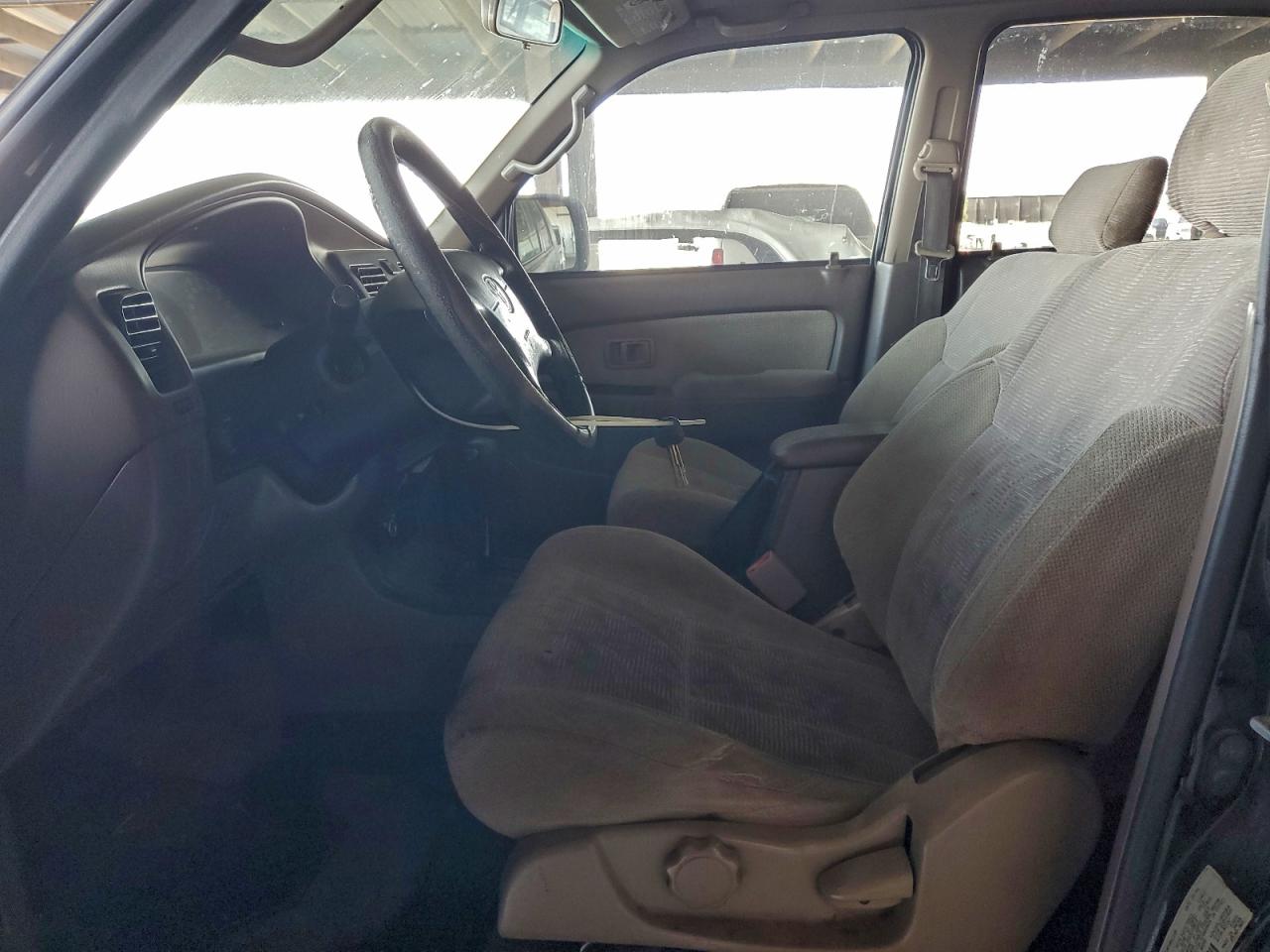 Toyota 4Runner Sr5 Image 7