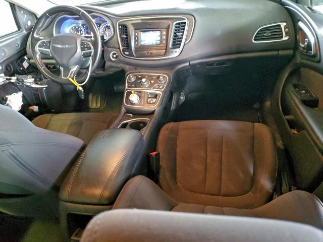 Chrysler 200 Limited Image 5