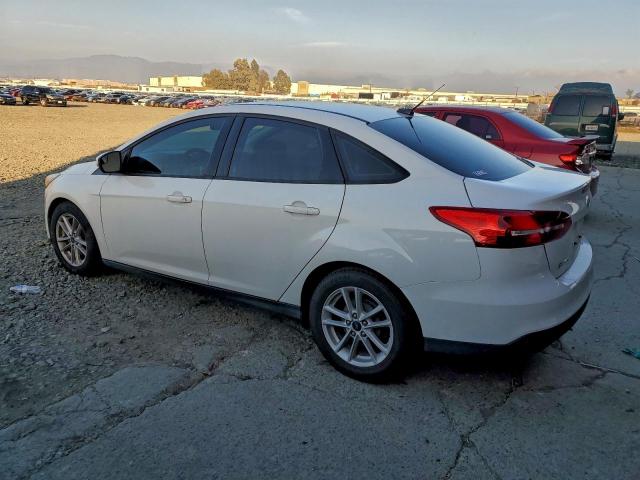 Ford Focus Se Image 12