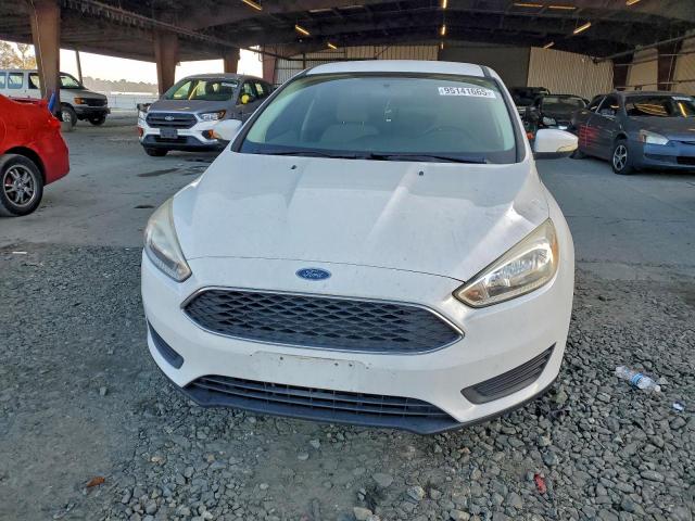 Ford Focus Se Image 3