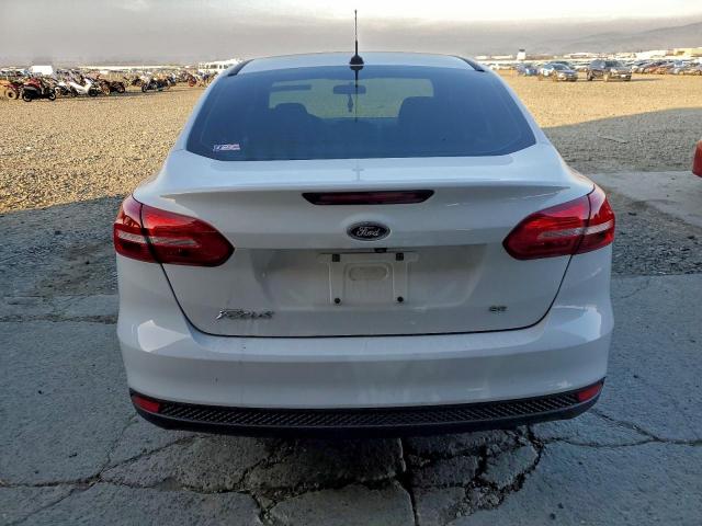 Ford Focus Se Image 2