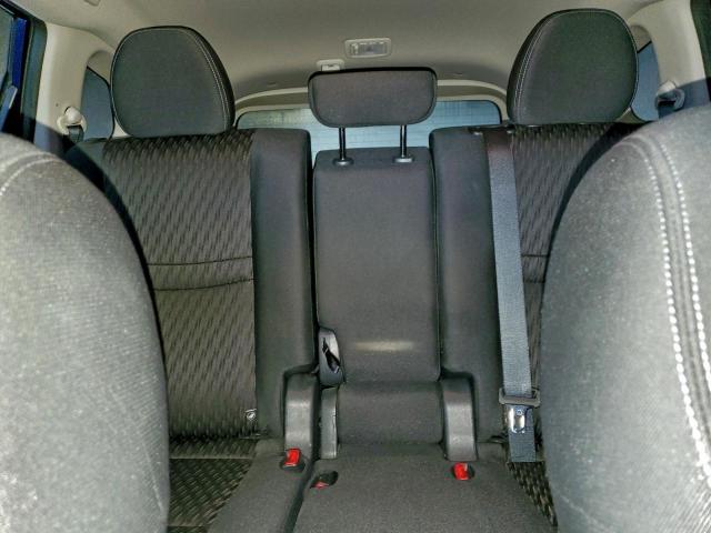 Nissan Rogue S Image 6