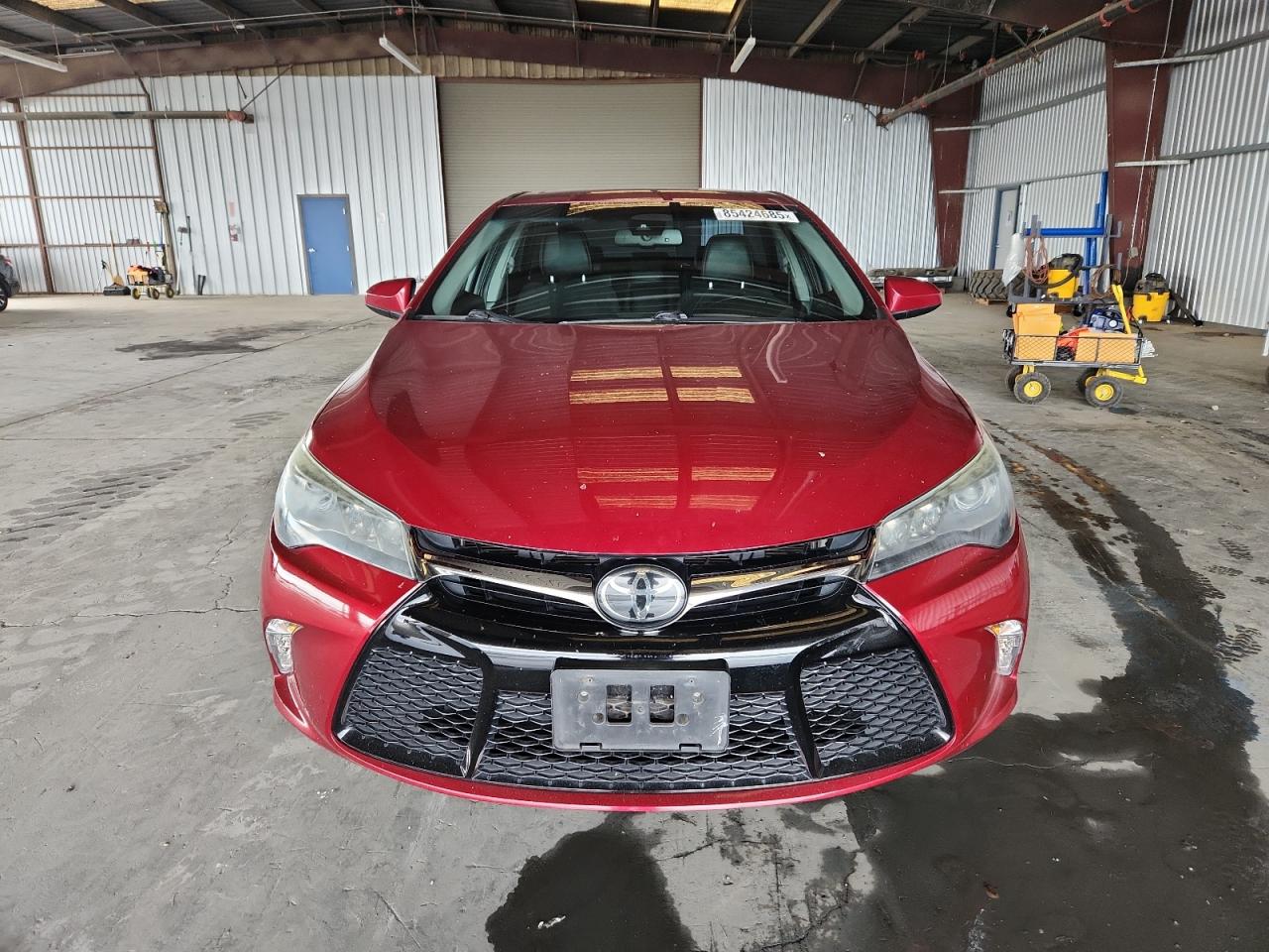 Toyota Camry Xse Image 3
