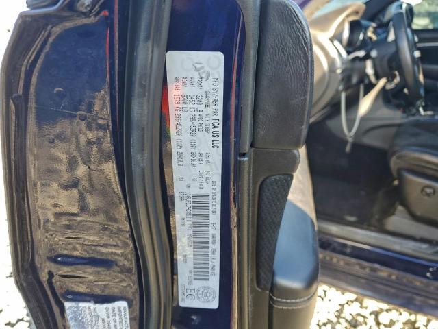 Jeep Grand Cherokee Srt-8 Image 13