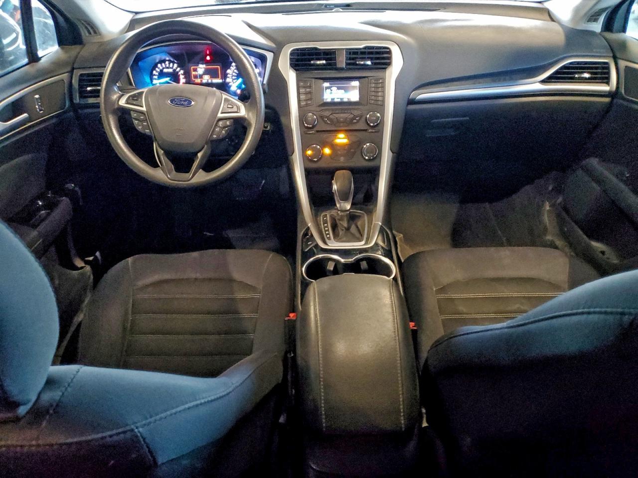 Ford Fusion Se Image 6