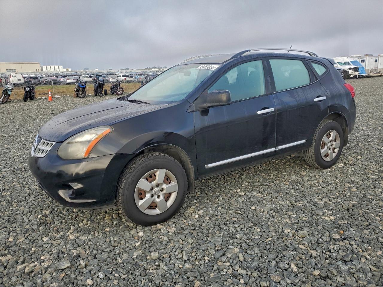 Nissan Rogue S Image 1