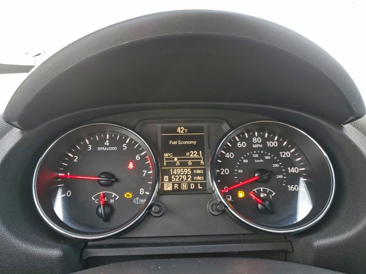 Nissan Rogue S Image 6