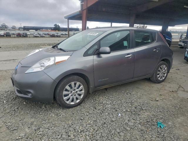  Salvage Nissan LEAF