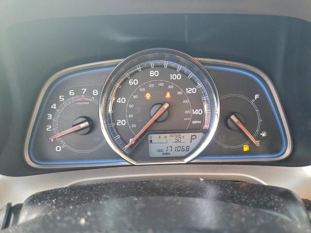 Toyota RAV4 Limited Image 8