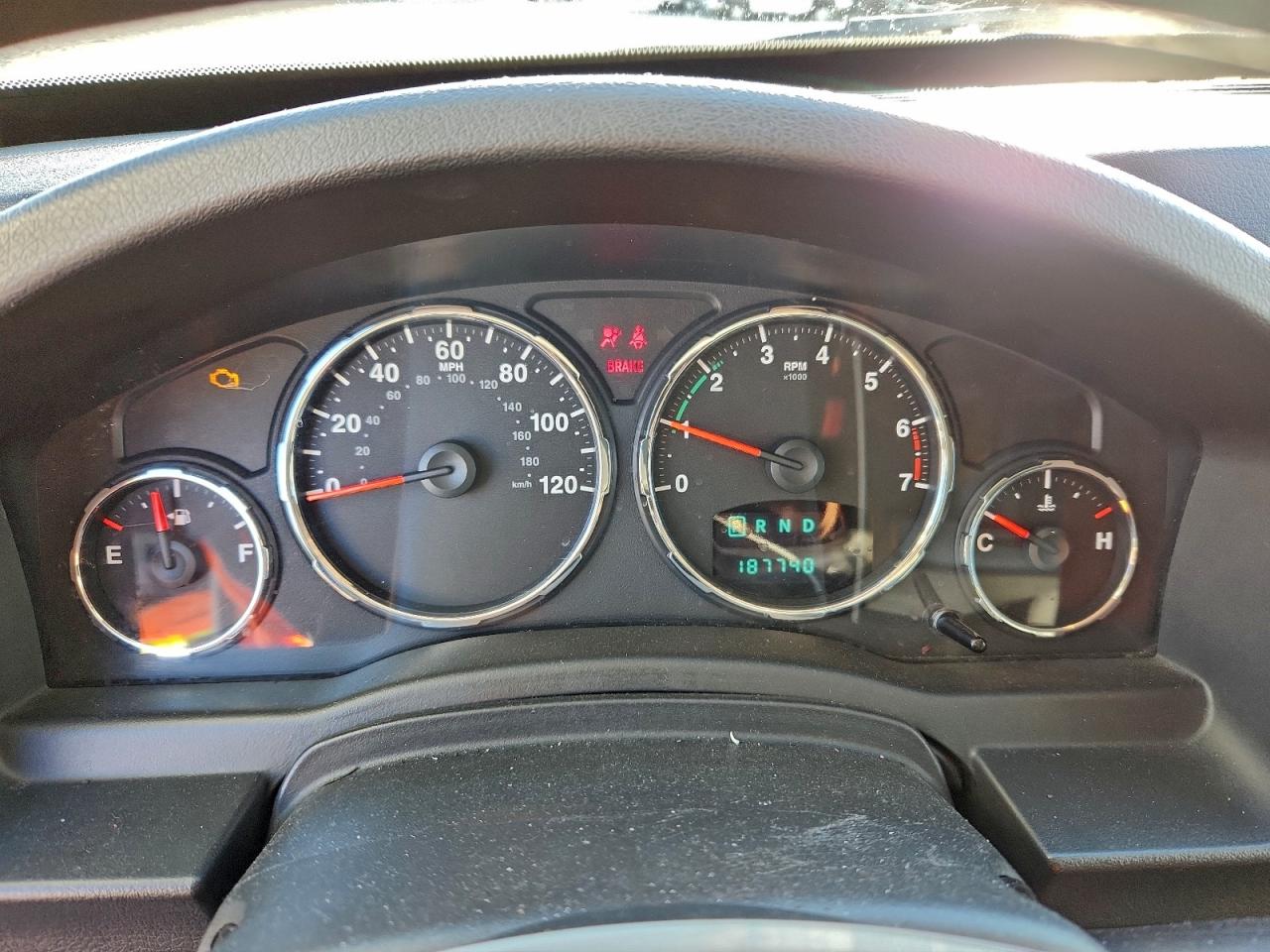 Jeep Liberty Sport Image 10