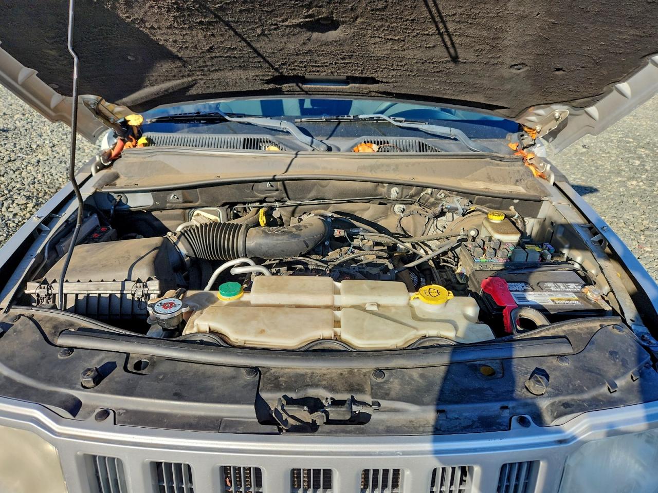 Jeep Liberty Sport Image 3