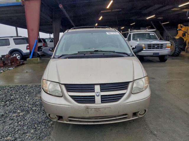 Dodge Caravan Sxt Image 3