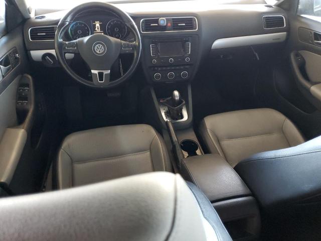 Volkswagen Jetta Hybrid Image 6