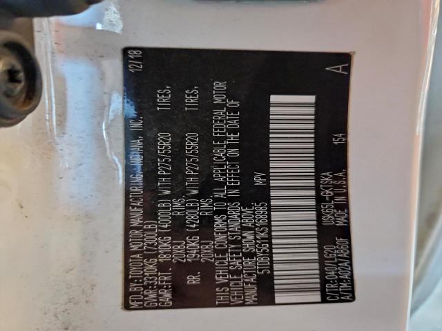 Toyota Sequoia Sr5 Image 12