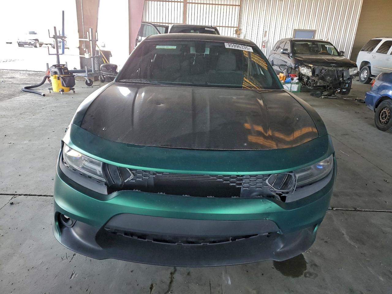 Dodge Charger R/t Image 2