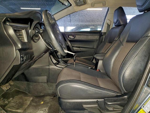 Toyota Corolla L Image 11