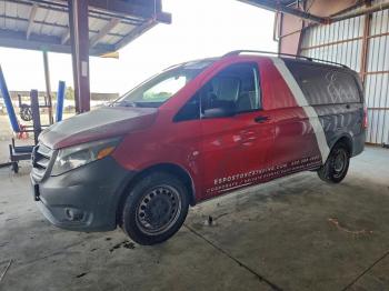  Salvage Mercedes-Benz Metris