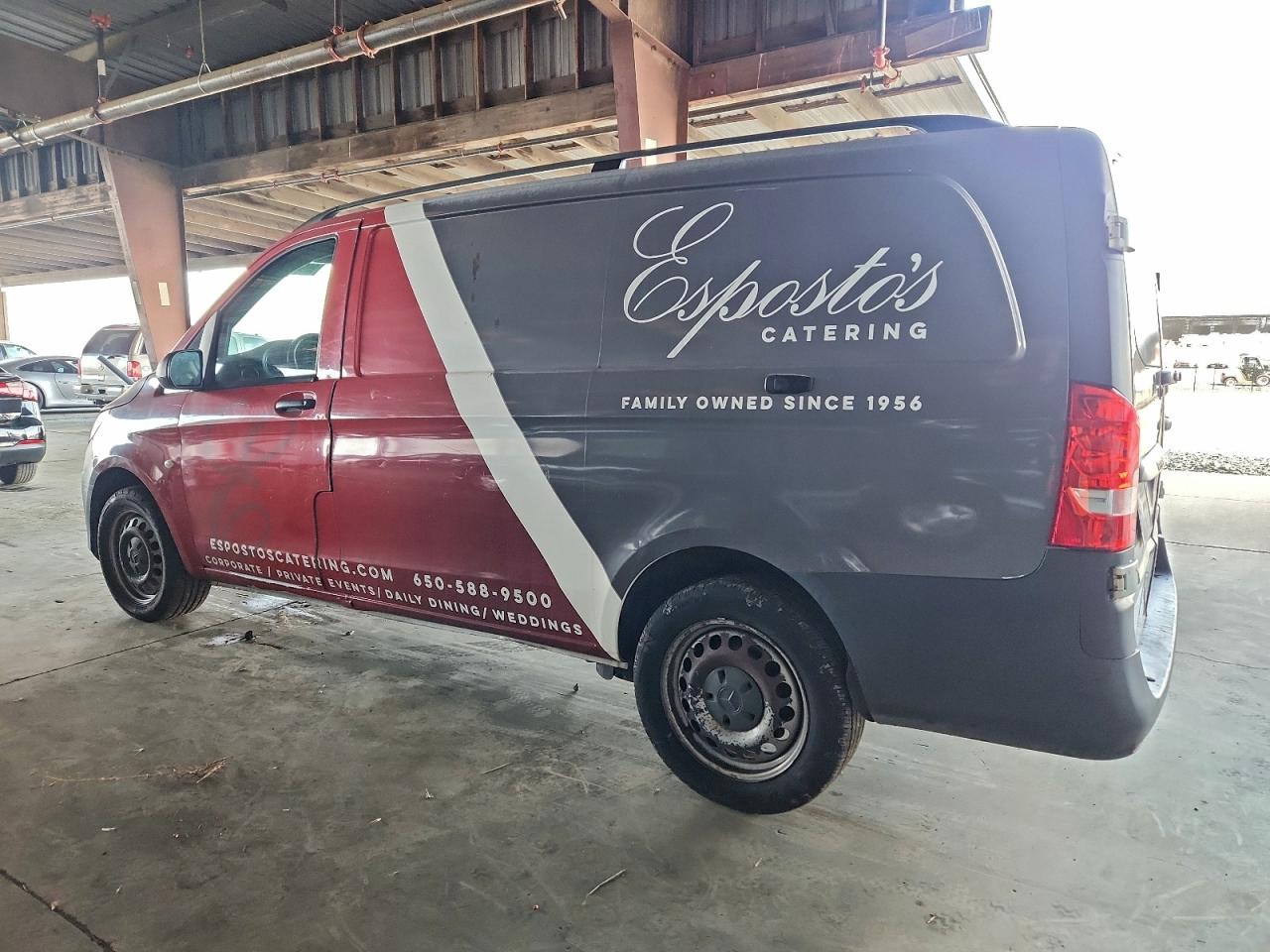 Mercedes-Benz Metris Image 2