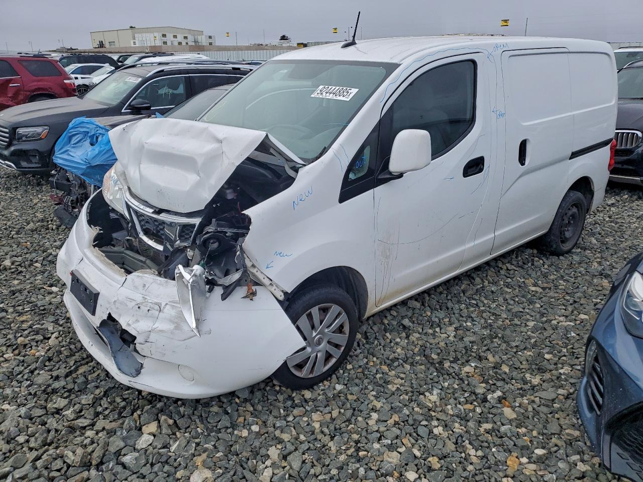 Nissan Nv 2.5s Image 1