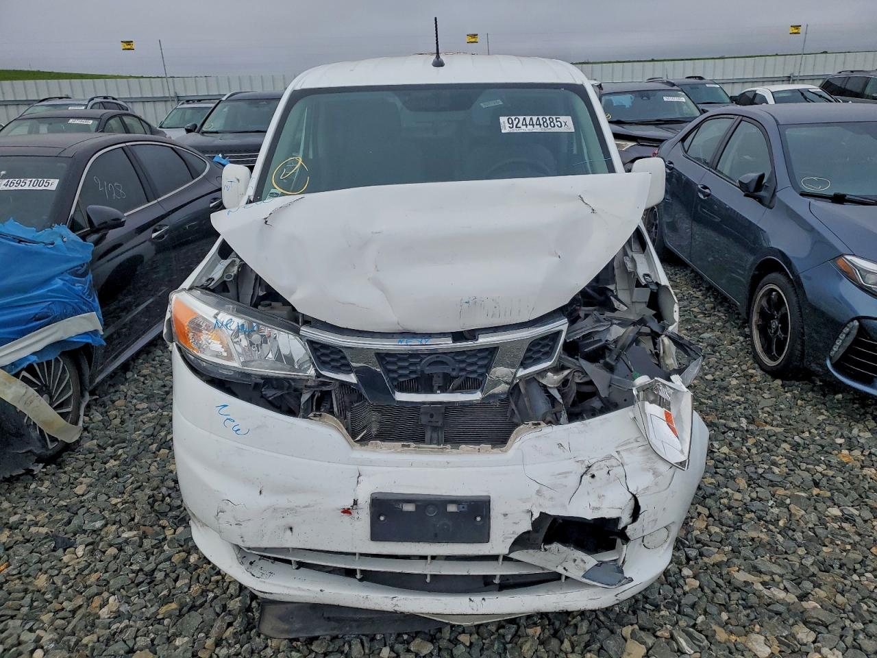 Nissan Nv 2.5s Image 5