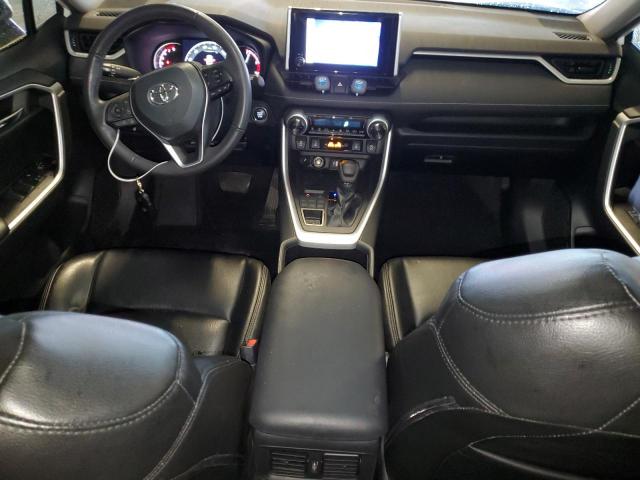 Toyota RAV4 Xle Image 11