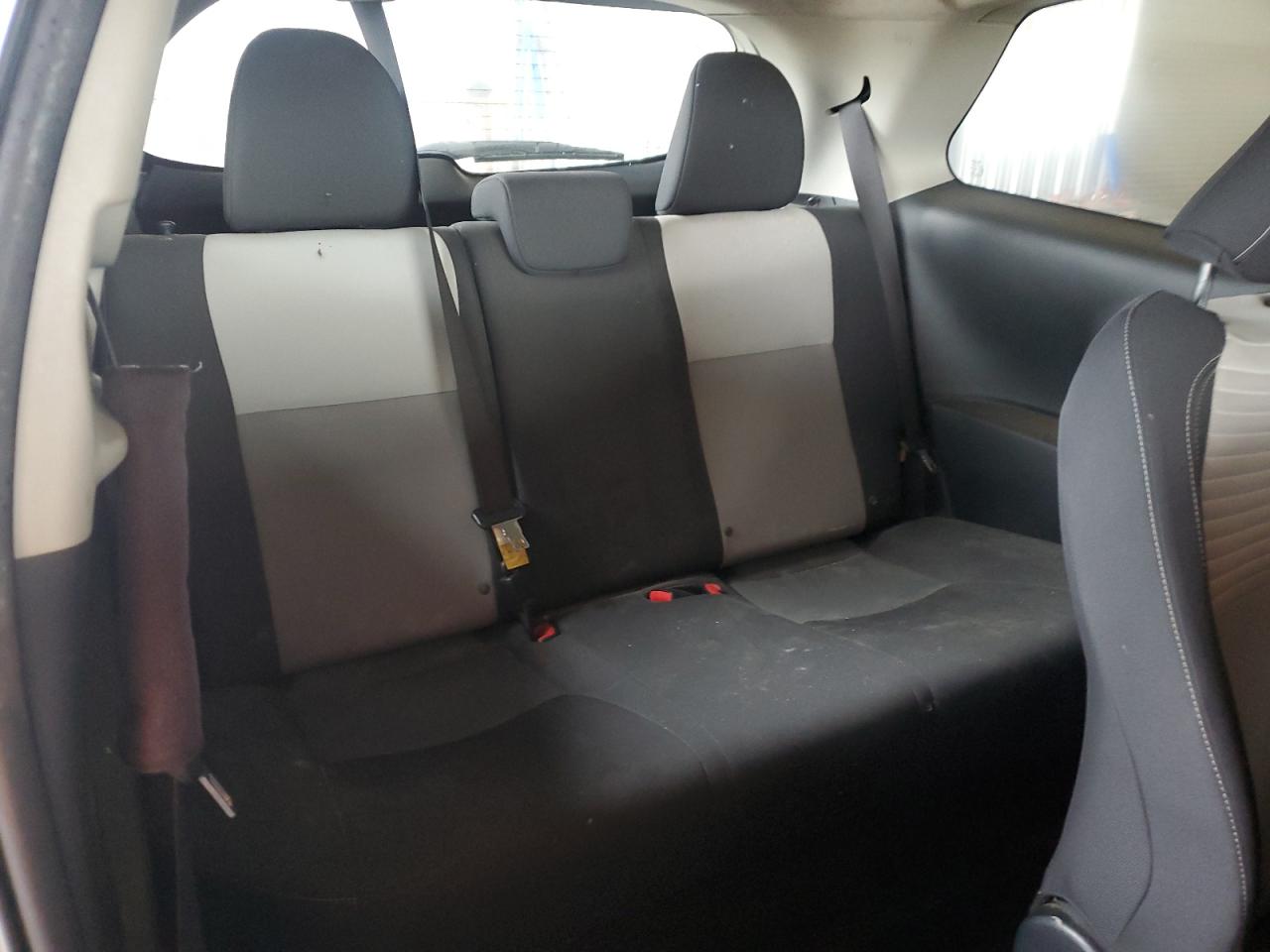 Toyota Yaris L Image 7