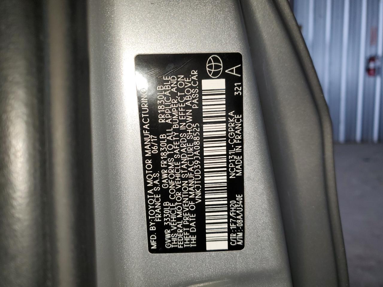 Toyota Yaris L Image 11